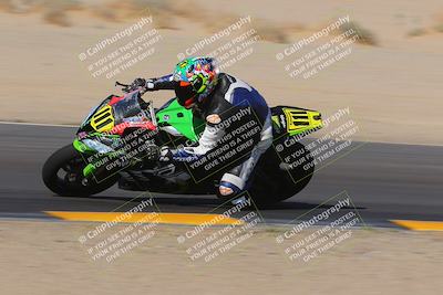 media/Oct-08-2022-SoCal Trackdays (Sat) [[1fc3beec89]]/Turn 9 Inside (10am)/